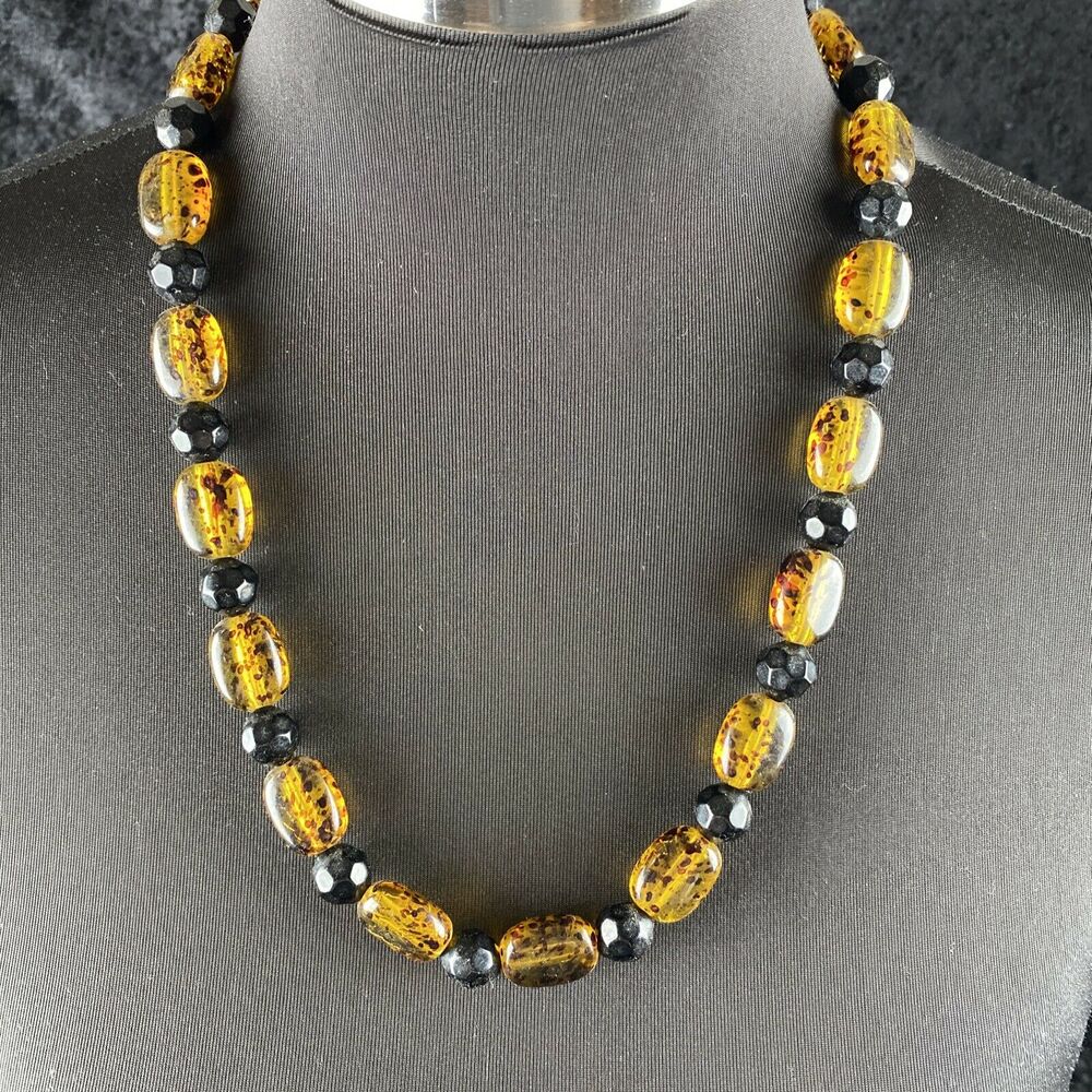 Vintage MCM Women Oval Amber Tortoise Shell Lucite & Black Beaded 24 in Necklace